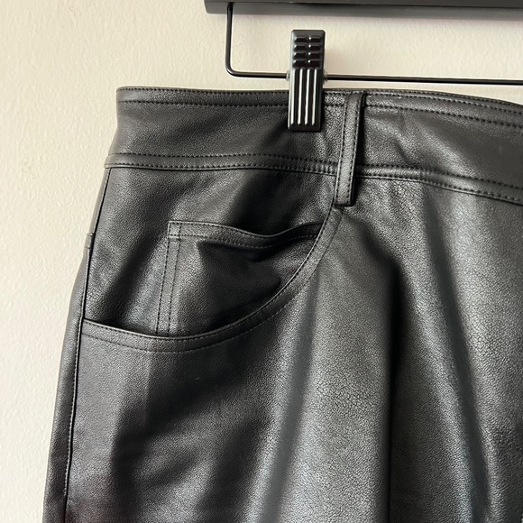 Miaou Black Straight Leg Faux-Leather Pants size 3X - Picture 7 of 9